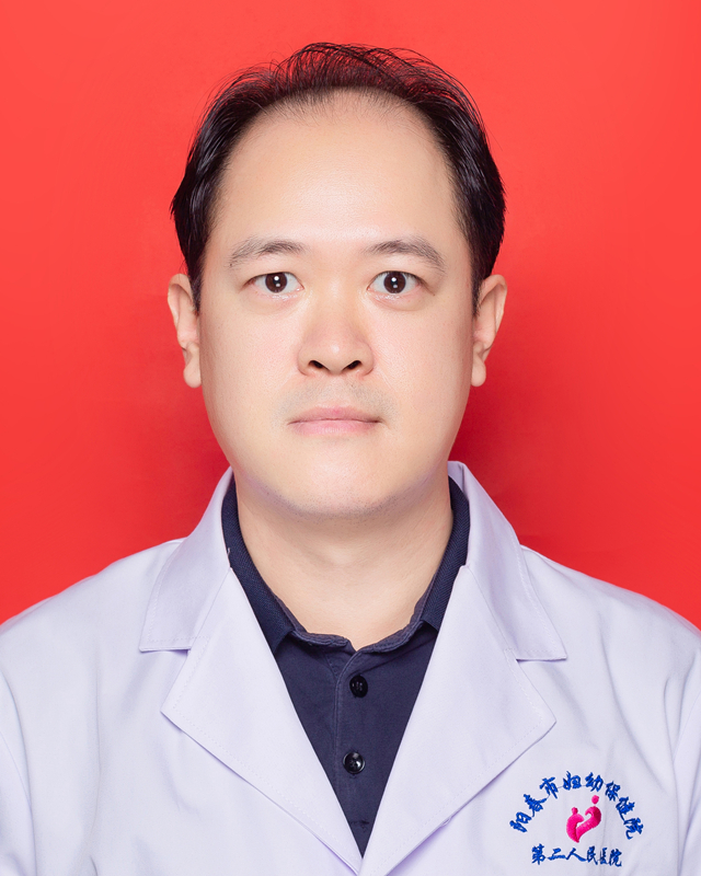 何达挺