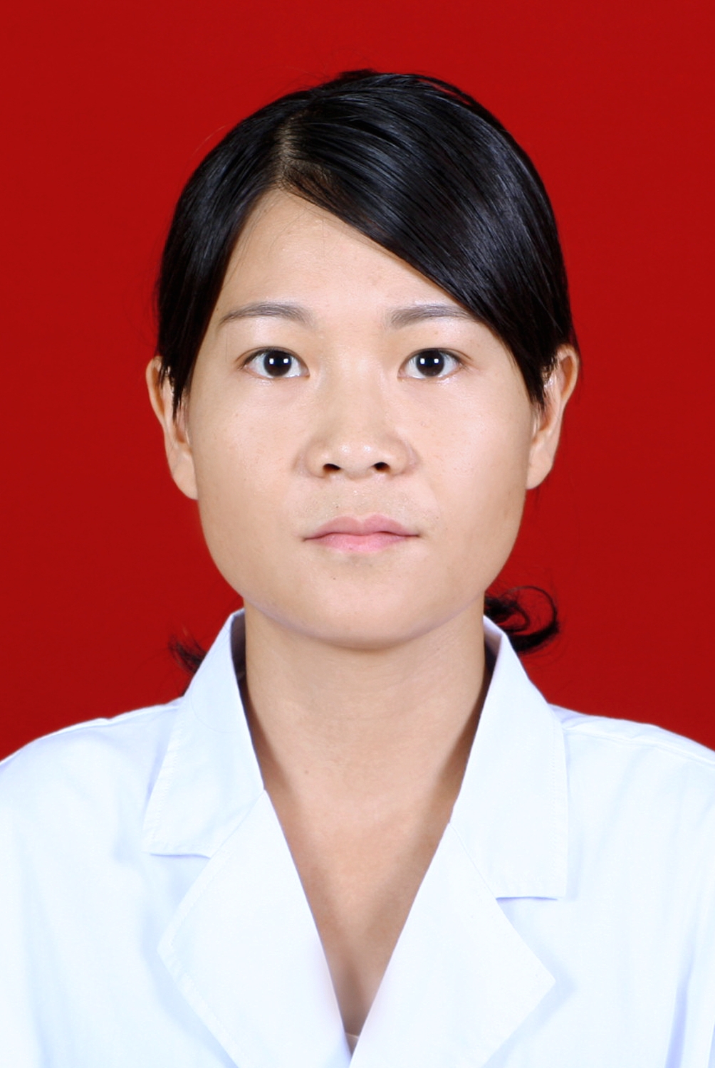 郑何媛